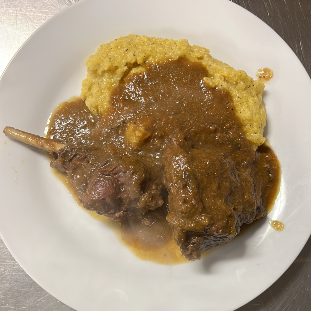 Bar Ristorante Bianchi - vertemate con minoprio polenta e brasato